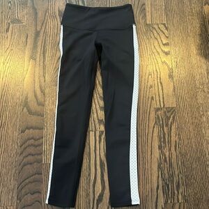 NOLI Black Women’s Leggings with White Trim Size XS Like New
